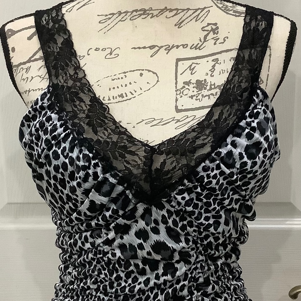 Chime black, white animal print ruched Top. Size L